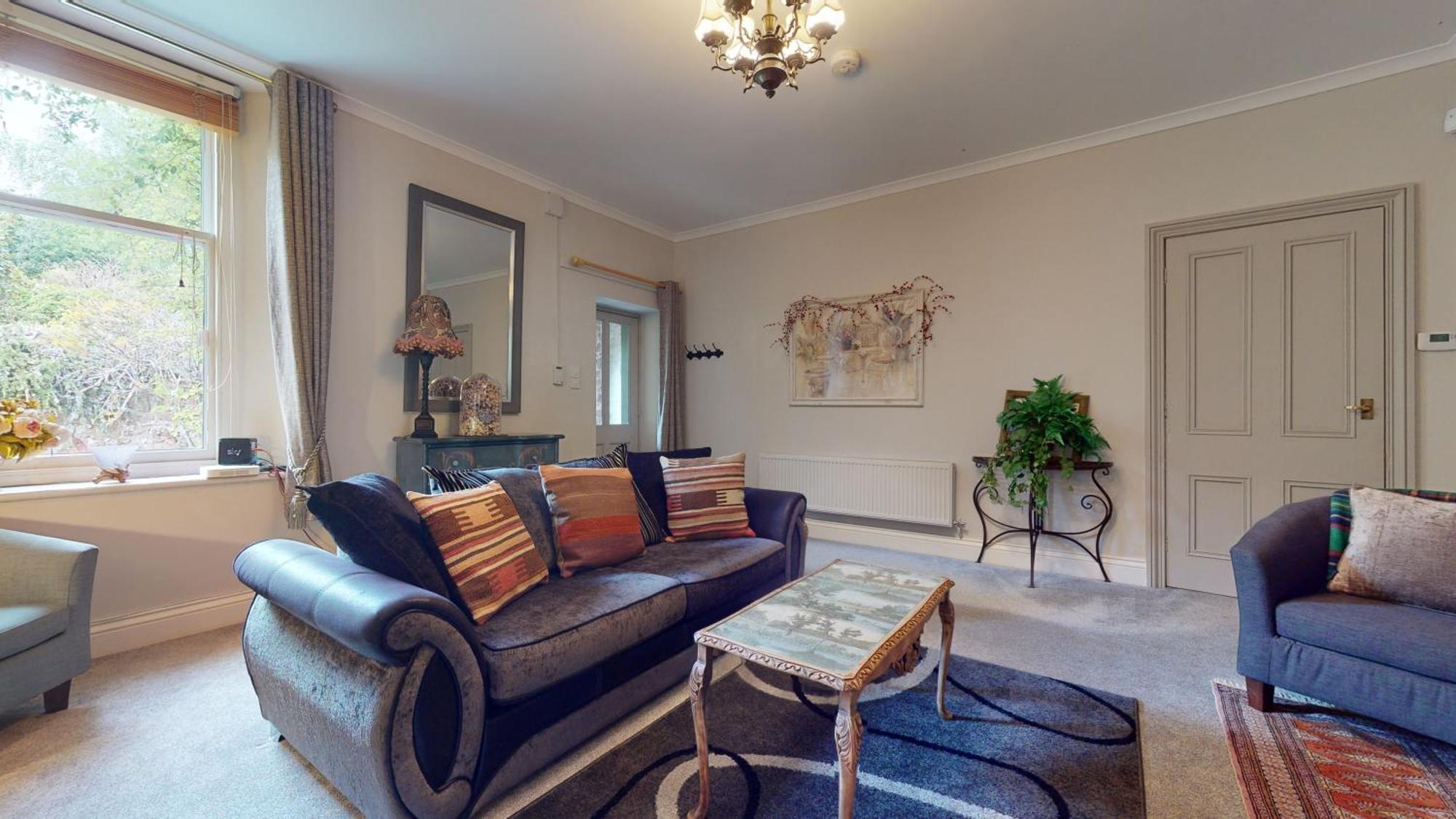Elgin Tower Apartment Майнхед Екстериор снимка